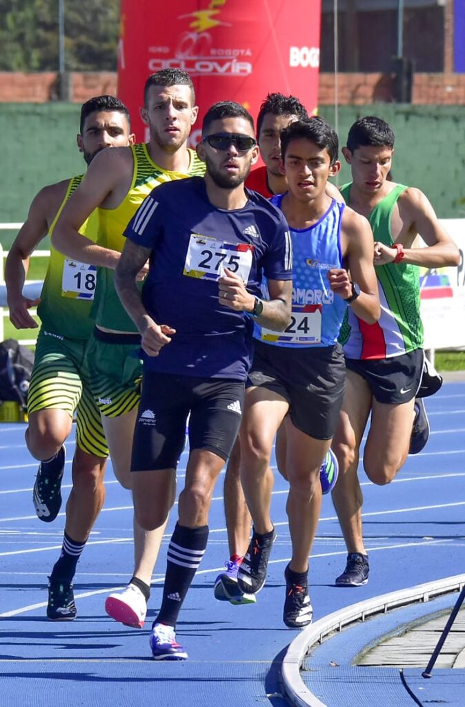 El atletismo de Chía registra medallas en pista y ruta nacional